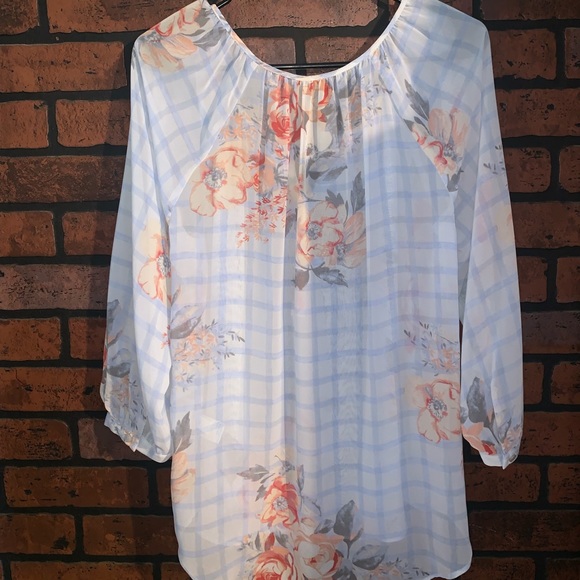 Lauren Conrad sheer floral blouse - Picture 3 of 3